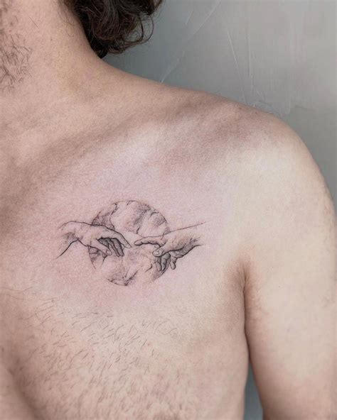 tatuajes en el pecho|30 ideas de TATUAJES EN EL PECHO de hombre/mujer。